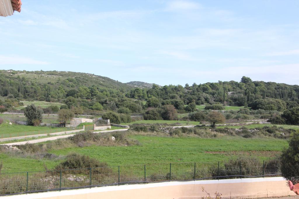 Niso Villas Yírion Exterior foto